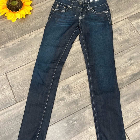 Miss Me Dark Wash Skinny Jeans ✨ White Thick Stitching Y2K Western Size 27 - Picture 2 of 11